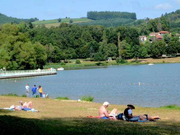 Huit plages du Puy-de-Dôme labellisées Pavillon Bleu pour la saison&nbsp;2026