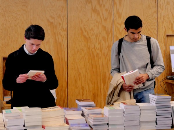 Une grande braderie de livre le dernier week-end de mai à Clermont-Ferrand