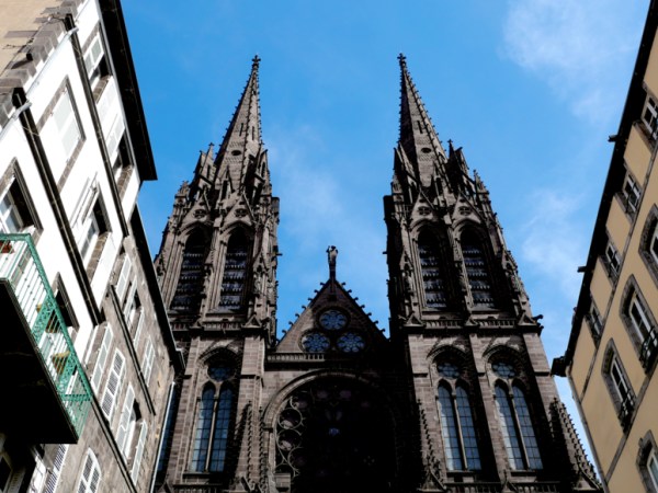 La cathédrale de Clermont-Ferrand fermée pendant une semaine au&nbsp;public