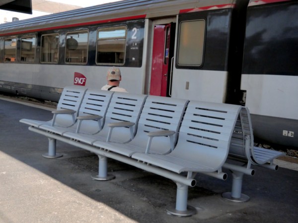 Un train arrive de Paris à Clermont-Ferrand avec 8 heures de&nbsp;retard
