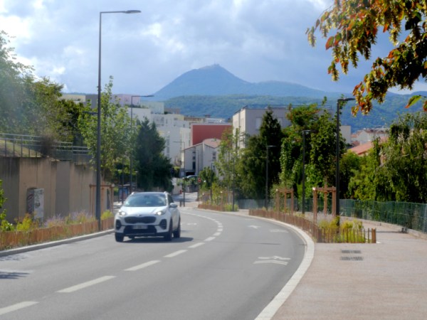 La réouverture de la rue de l&rsquo;Oradou aux voitures inquiète les&nbsp;associations