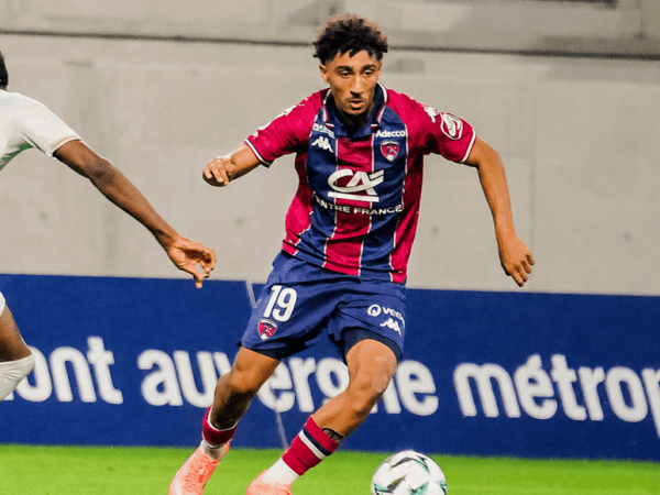 Le Clermont Foot entame sa saison avec un nul (0-0) contre&nbsp;Reims