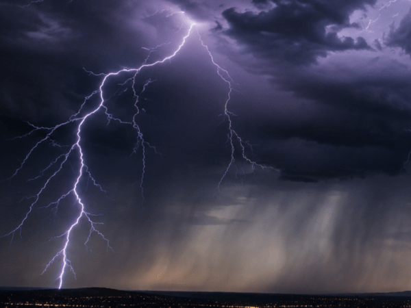 Le Puy-de-Dôme en vigilance orange pour risque d&rsquo;orages ce jeudi 27&nbsp;août